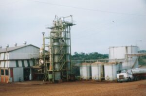 Refineria de Aceite 50.000 litros / dia-Oleaginoza RAATZ S.A.